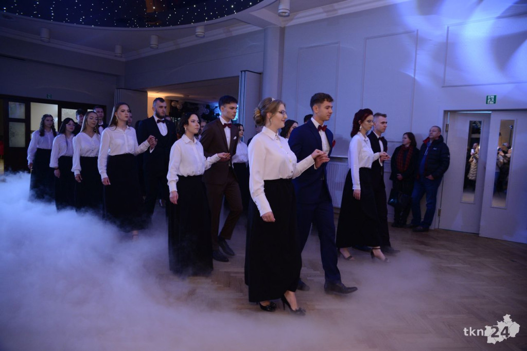 WIDEO: Tak się bawi Stary! Studniówka 2023