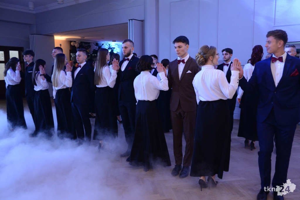 WIDEO: Tak się bawi Stary! Studniówka 2023