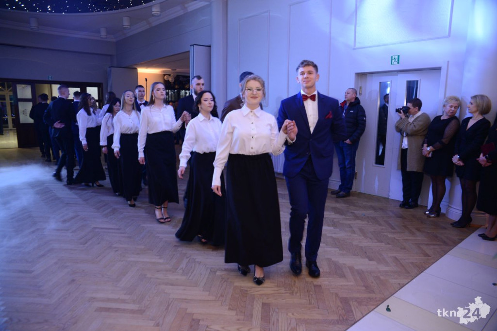 WIDEO: Tak się bawi Stary! Studniówka 2023
