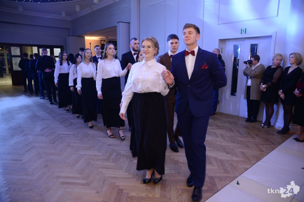 WIDEO: Tak się bawi Stary! Studniówka 2023