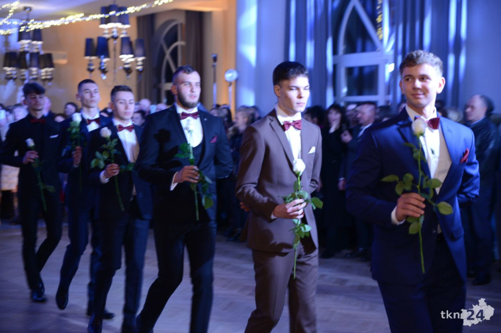 WIDEO: Tak się bawi Stary! Studniówka 2023