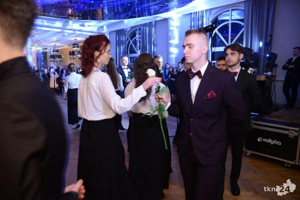 WIDEO: Tak się bawi Stary! Studniówka 2023