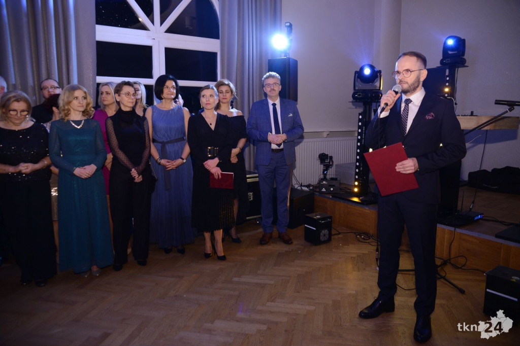 WIDEO: Tak się bawi Stary! Studniówka 2023