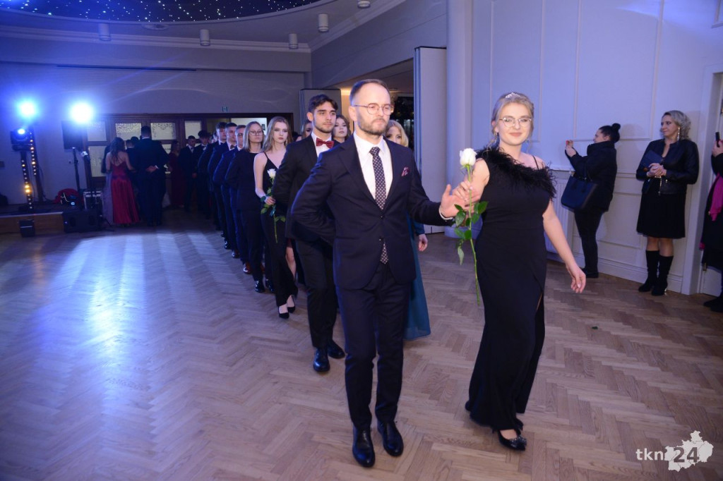 WIDEO: Tak się bawi Stary! Studniówka 2023