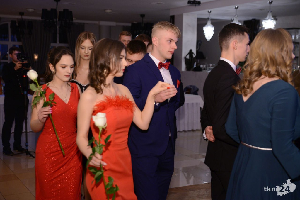 WIDEO: Tak się bawi Stary! Studniówka 2023