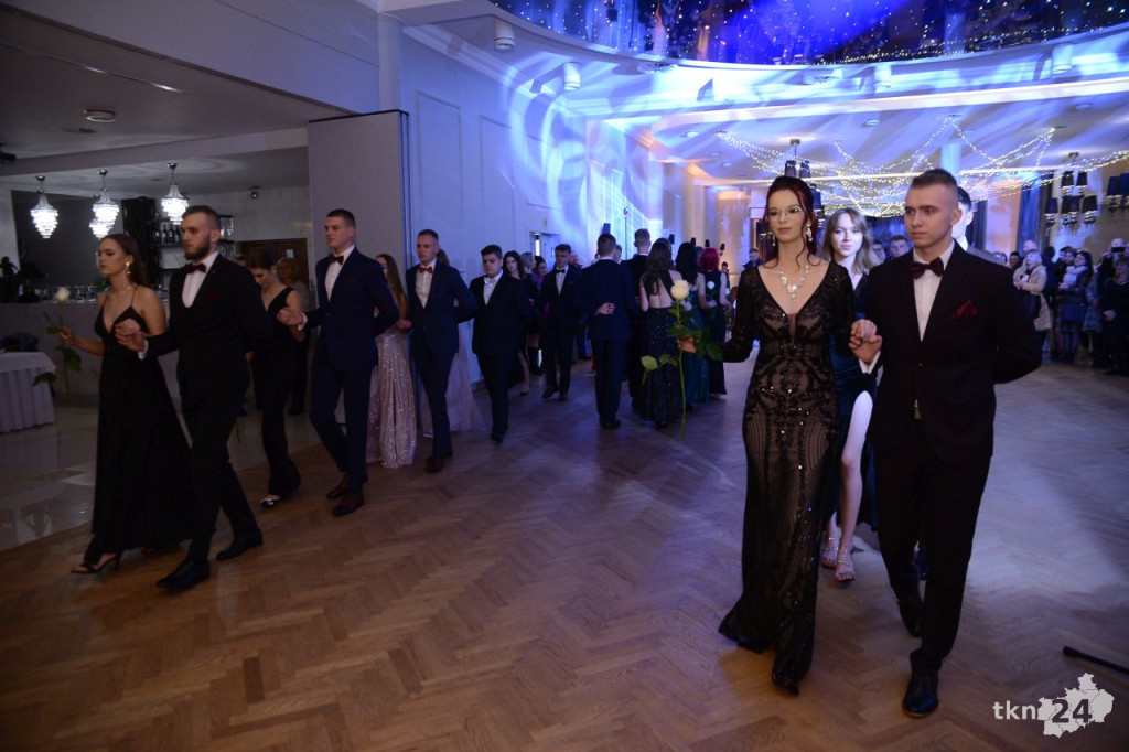 WIDEO: Tak się bawi Stary! Studniówka 2023
