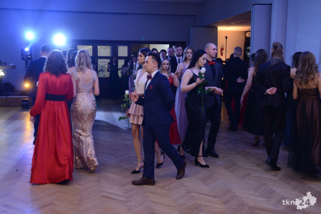 WIDEO: Tak się bawi Stary! Studniówka 2023