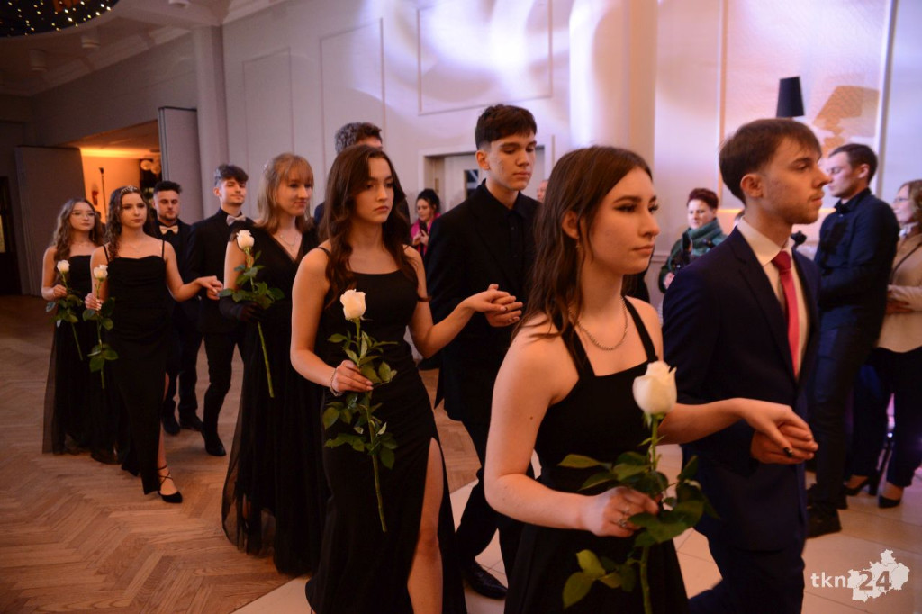 WIDEO: Tak się bawi Stary! Studniówka 2023