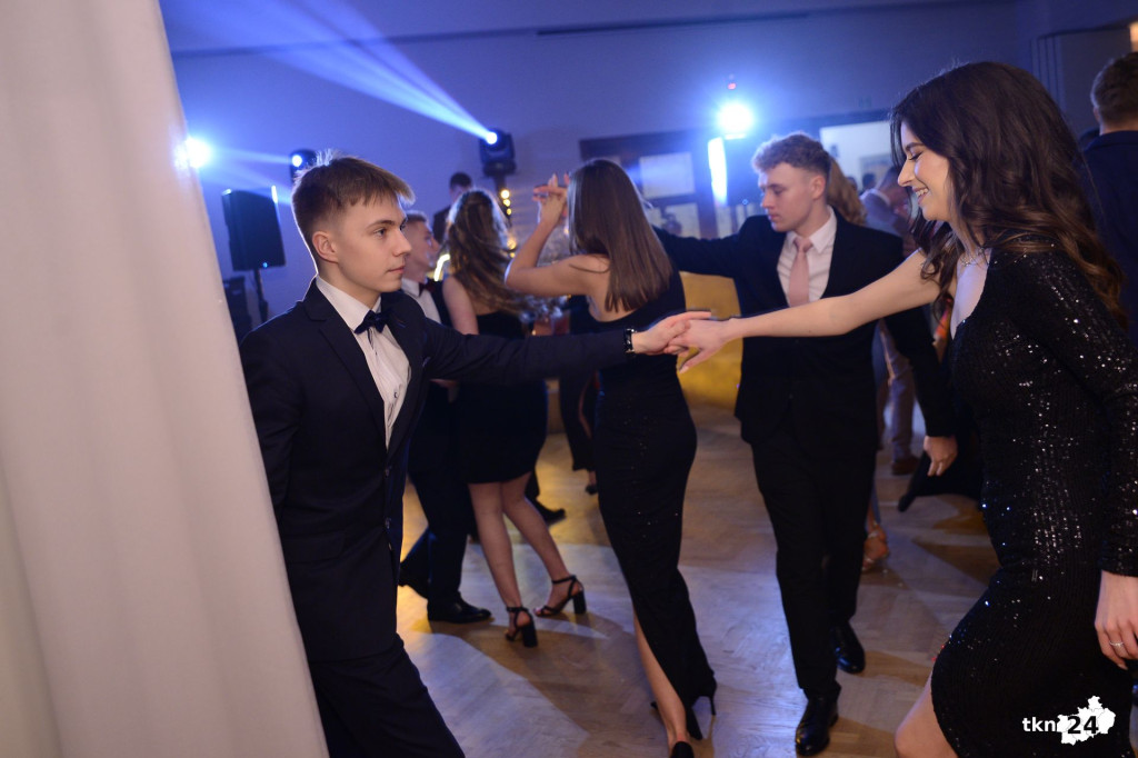WIDEO: Tak się bawi Stary! Studniówka 2023