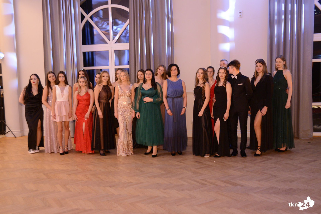 WIDEO: Tak się bawi Stary! Studniówka 2023