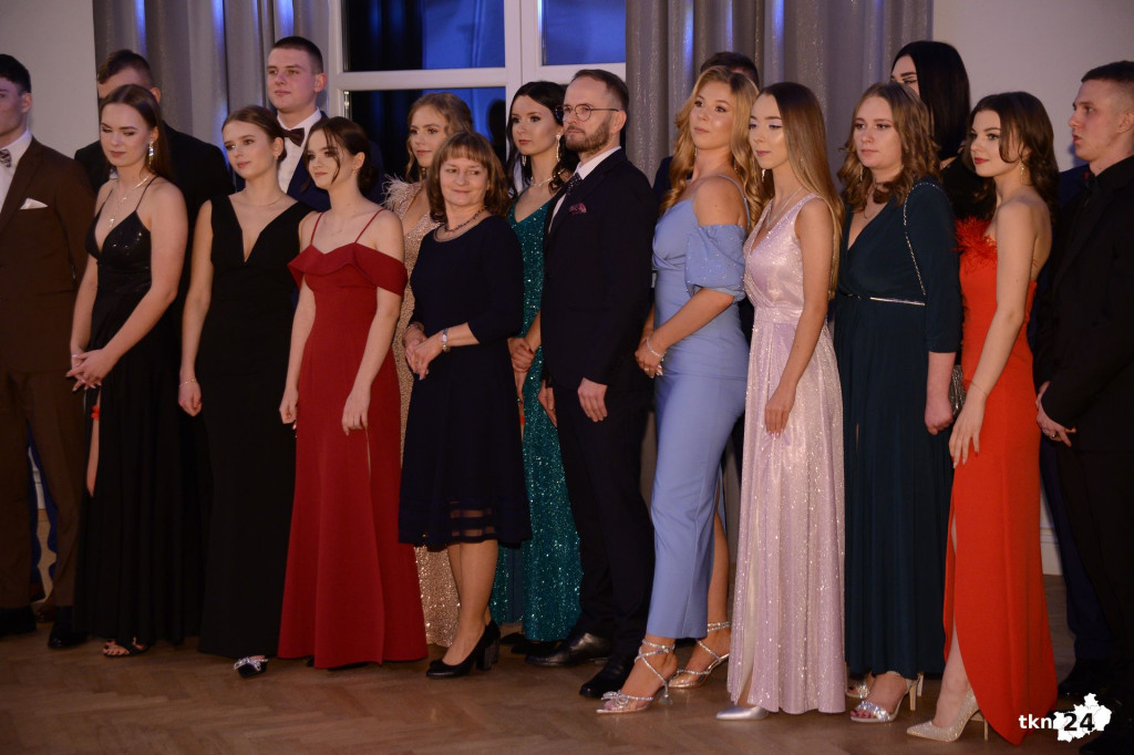 WIDEO: Tak się bawi Stary! Studniówka 2023