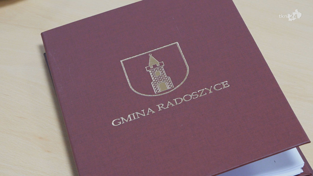 Radoszyce: Umowa podpisana. Będzie Dom Kultury! [wideo, zdjęcia]