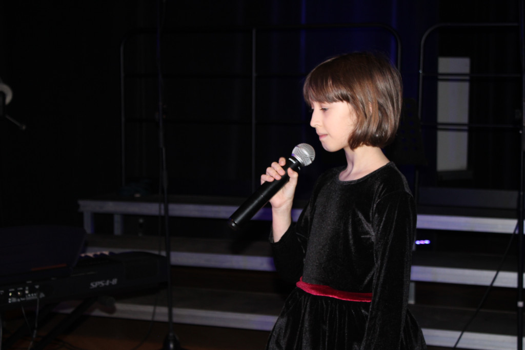 Śpiewajmy Dziecinie. Za nami muzyczny konkurs w Stąporkowie i noworoczny koncert [zdjęcia]