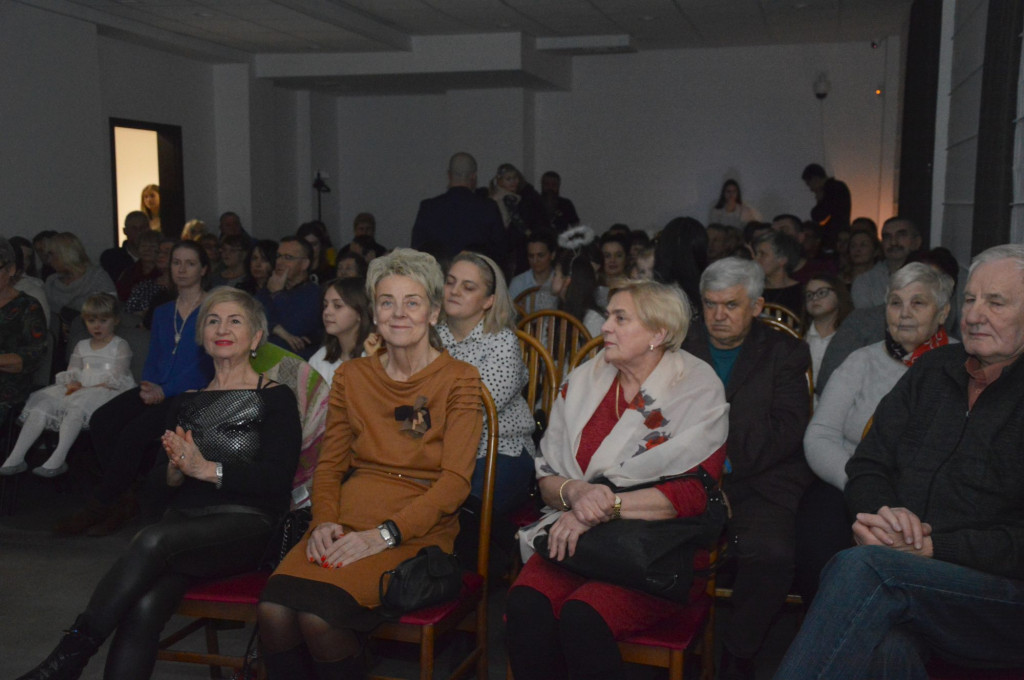 Koncert kolęd i pastorałek studia SOLO w MGDK Końskie