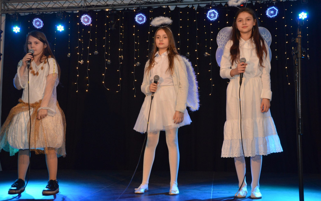 Koncert kolęd i pastorałek studia SOLO w MGDK Końskie