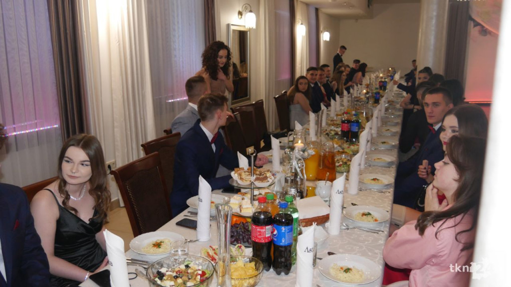 WIDEO: Bal Ekonomika! Szykownie i z wielkimi emocjami [wideo, zdjęcia]