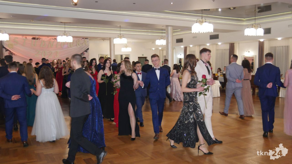 WIDEO: Bal Ekonomika! Szykownie i z wielkimi emocjami [wideo, zdjęcia]