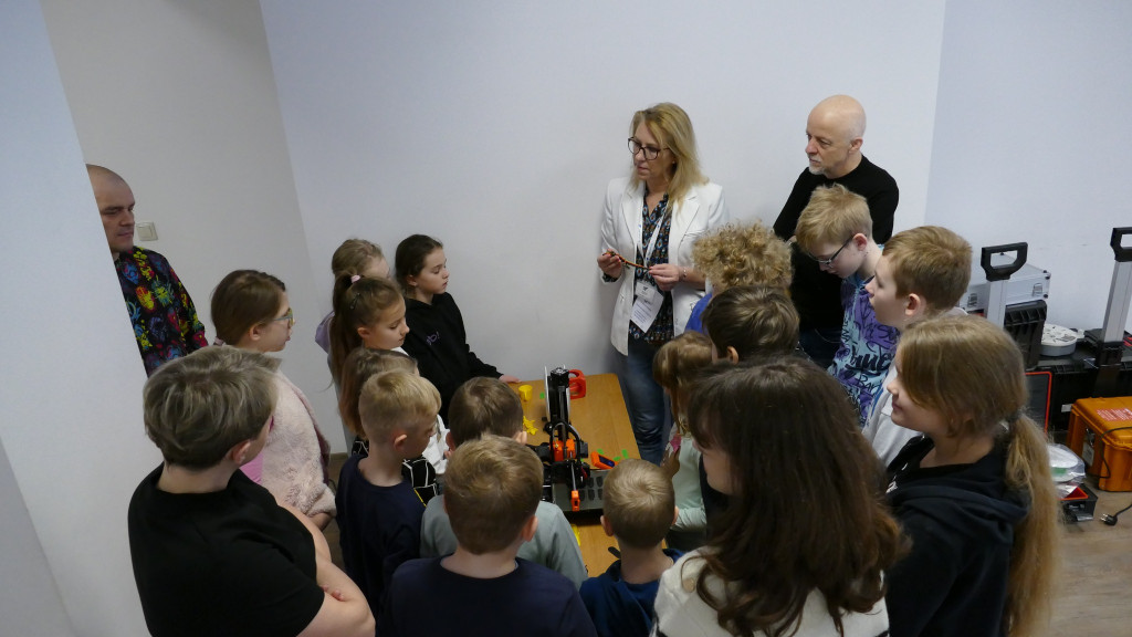 Niezwykłe laboratorium zawitało do MGDK Końskie [wideo, zdjęcia]