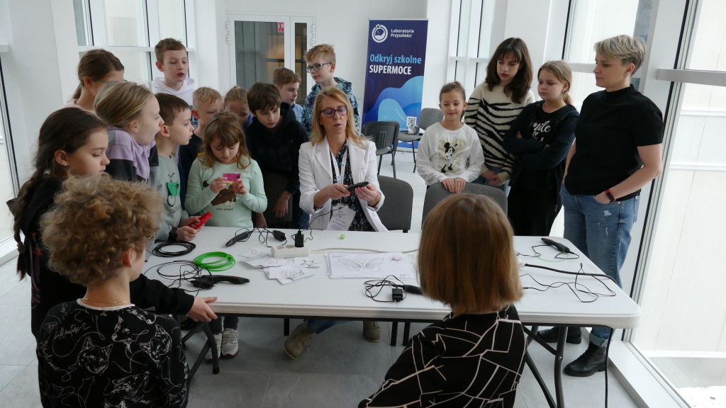 Niezwykłe laboratorium zawitało do MGDK Końskie [wideo, zdjęcia]