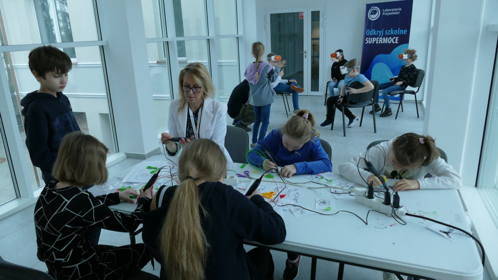 Niezwykłe laboratorium zawitało do MGDK Końskie [wideo, zdjęcia]