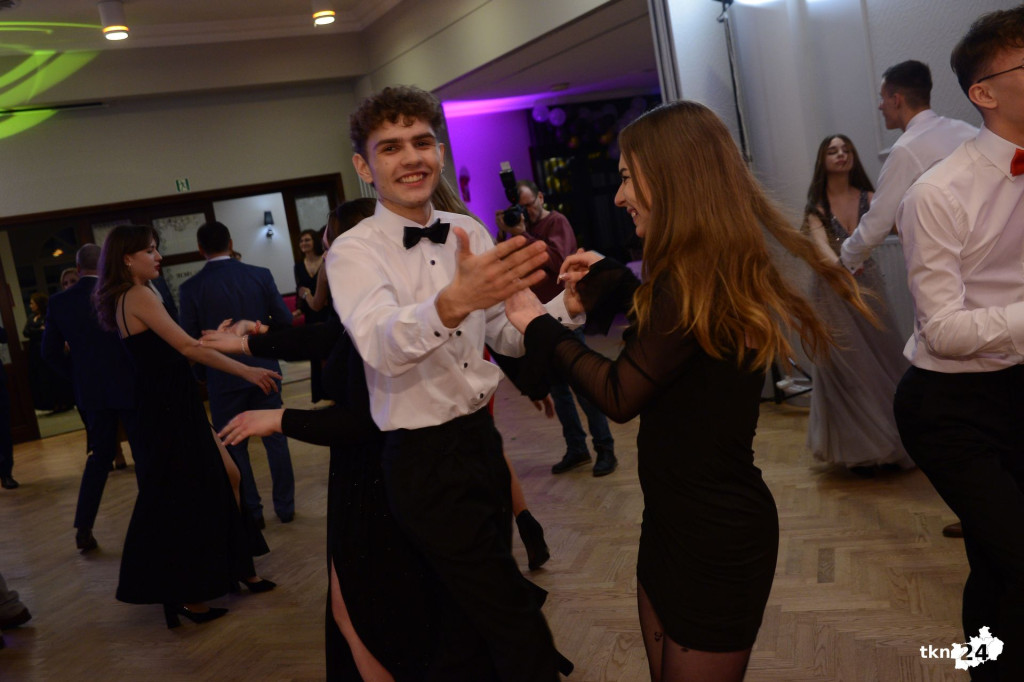 Sezon studniówkowy zakończony! Przeżyjmy to jeszcze raz!