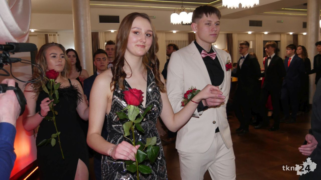Sezon studniówkowy zakończony! Przeżyjmy to jeszcze raz!