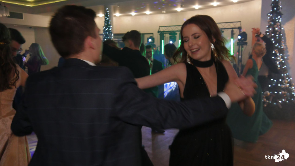 Opoczyńska studniówka w Astorii w Końskich. Była gwiazda disco-polo! [WIDEO, zdjęcia]