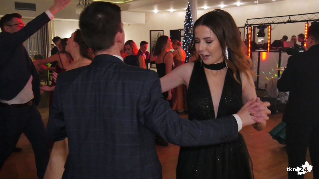 Opoczyńska studniówka w Astorii w Końskich. Była gwiazda disco-polo! [WIDEO, zdjęcia]