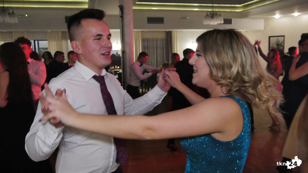 Opoczyńska studniówka w Astorii w Końskich. Była gwiazda disco-polo! [WIDEO, zdjęcia]