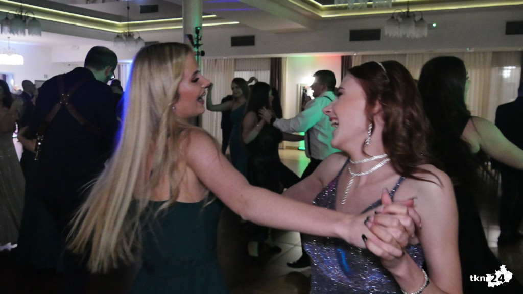 Opoczyńska studniówka w Astorii w Końskich. Była gwiazda disco-polo! [WIDEO, zdjęcia]