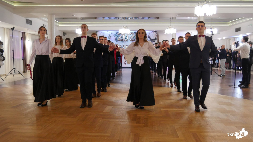 Opoczyńska studniówka w Astorii w Końskich. Była gwiazda disco-polo! [WIDEO, zdjęcia]