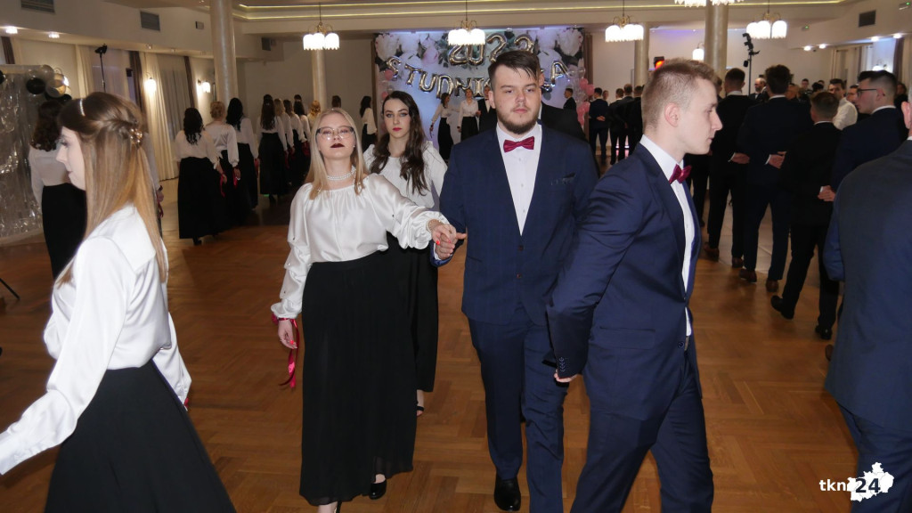 Opoczyńska studniówka w Astorii w Końskich. Była gwiazda disco-polo! [WIDEO, zdjęcia]