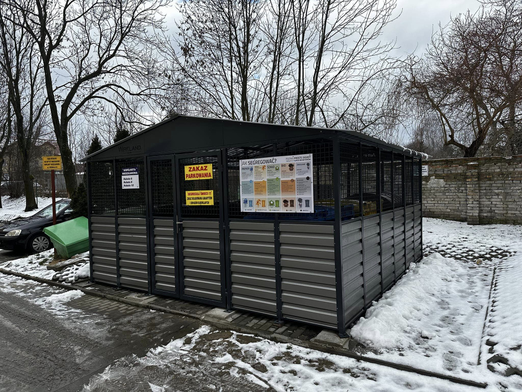 PGM postawił altany do segregacji odpadów [zdjęcia]