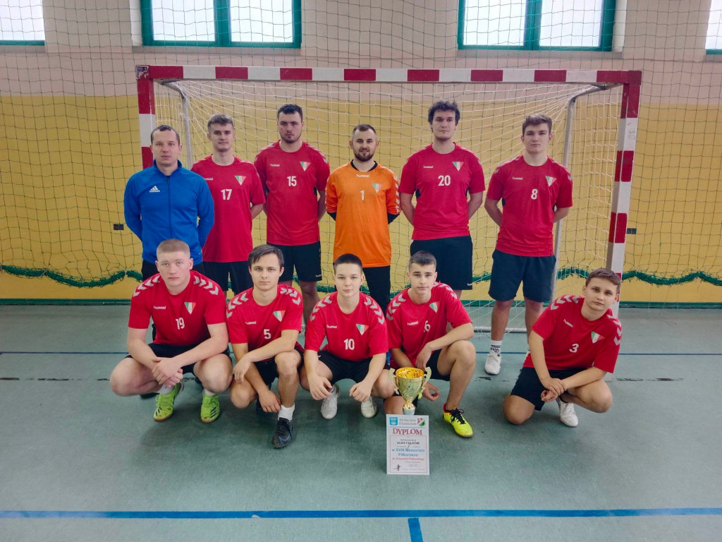 GLKS Fałków najlepszy na turnieju w Żarnowie [zdjęcia]