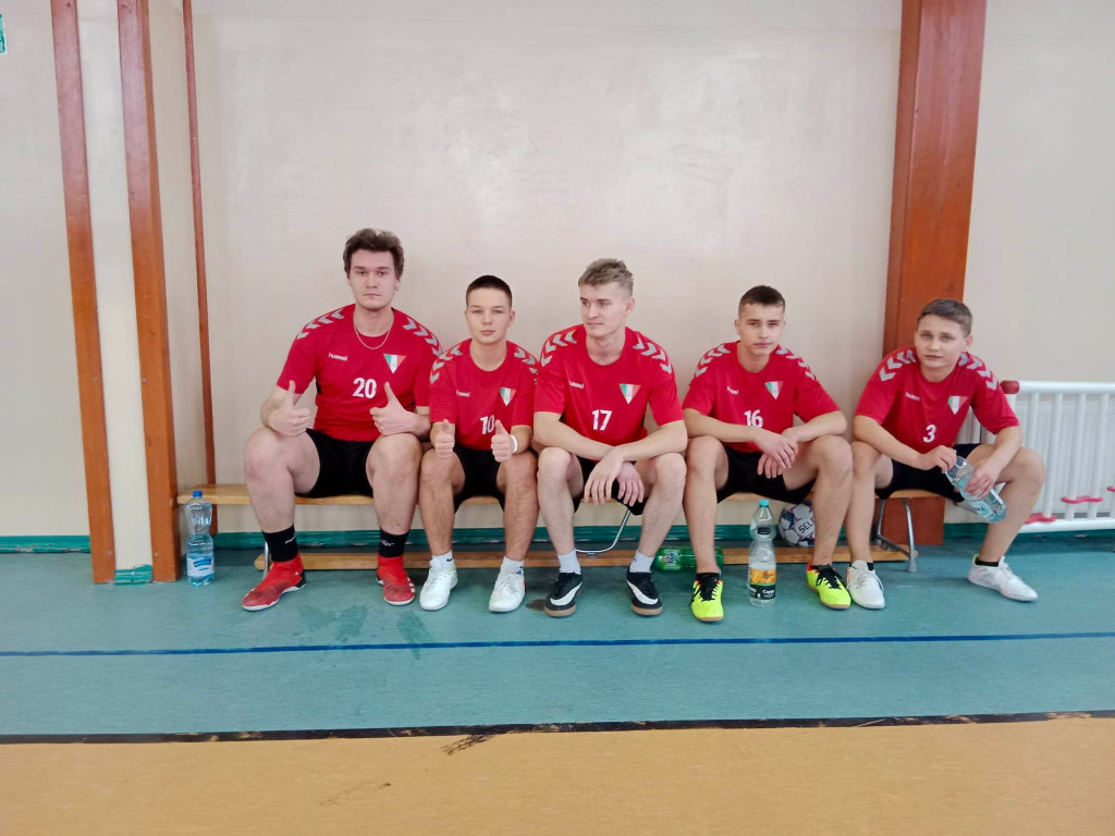 GLKS Fałków najlepszy na turnieju w Żarnowie [zdjęcia]