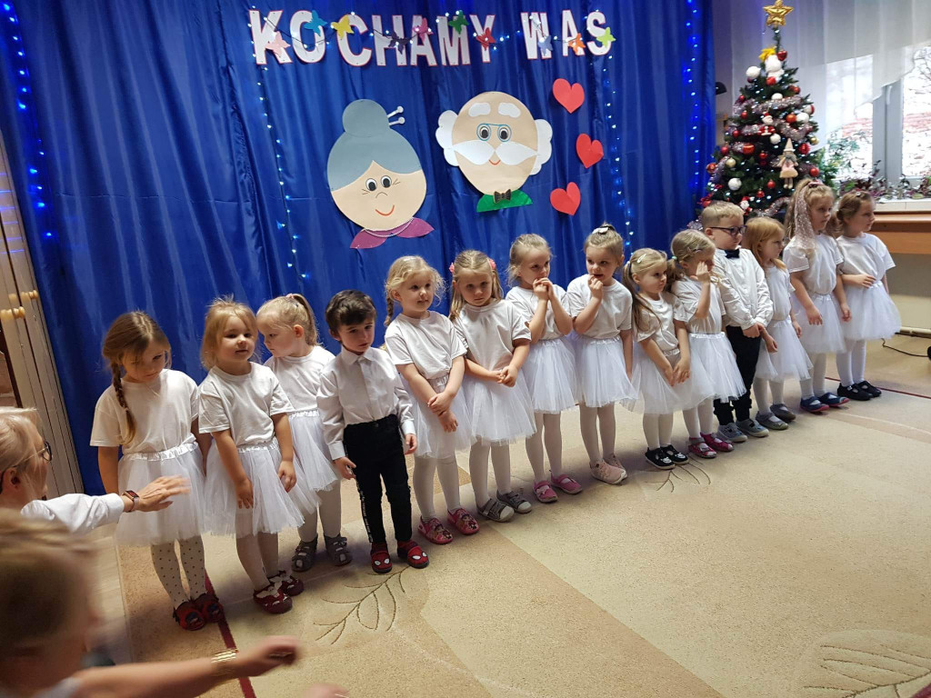 Zespół Przedszkolny nr 1 z darmowymi oddziałami! [wideo, zdjęcia]