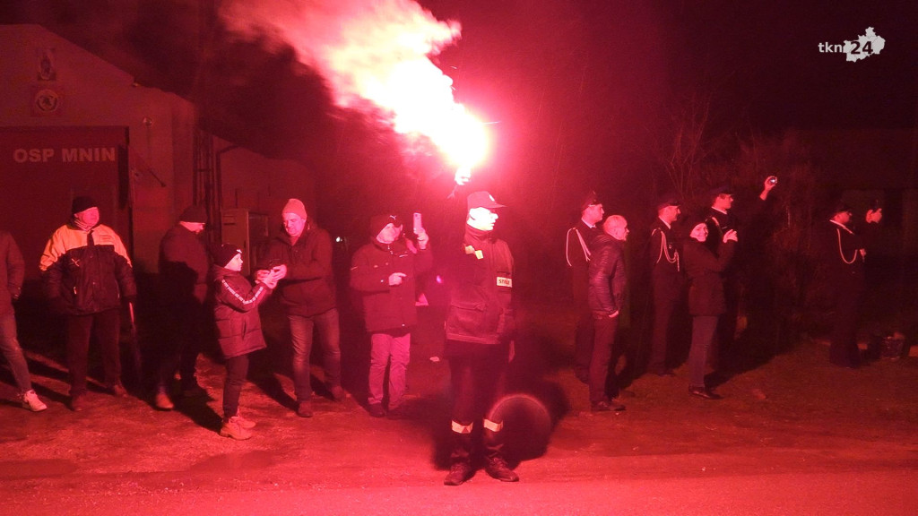 Wielka radość w Mninie! Powitano nowy wóz strażacki [wideo, zdjęcia]