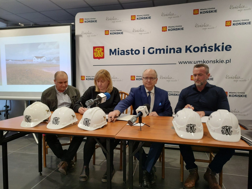 Wielka radość w sołectwach! Gmina Końskie uzbroi je w świetlice [wideo, zdjęcia]