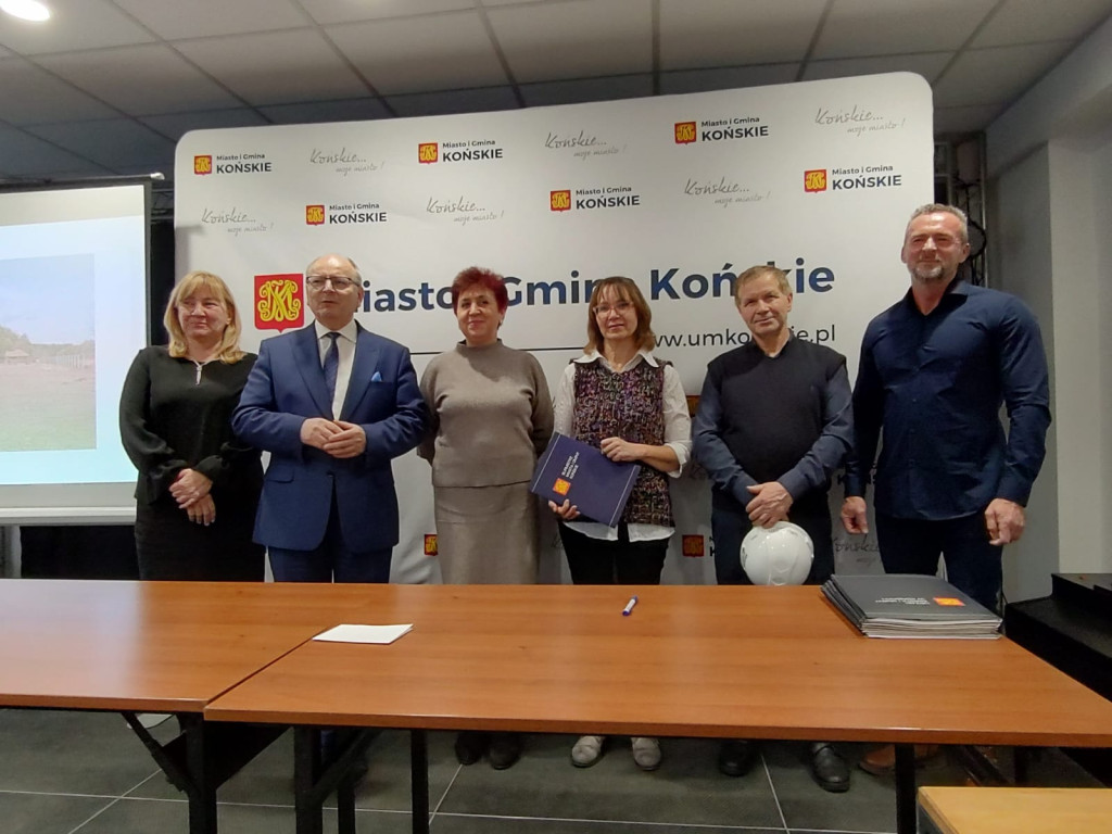 Wielka radość w sołectwach! Gmina Końskie uzbroi je w świetlice [wideo, zdjęcia]