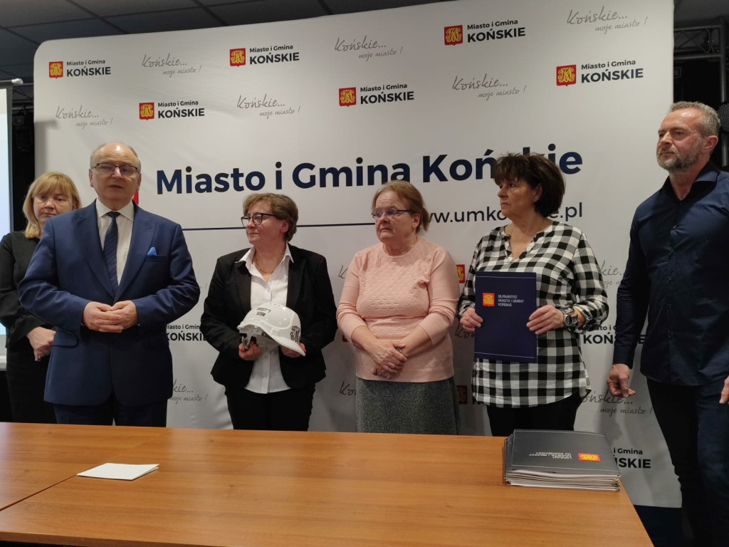 Wielka radość w sołectwach! Gmina Końskie uzbroi je w świetlice [wideo, zdjęcia]