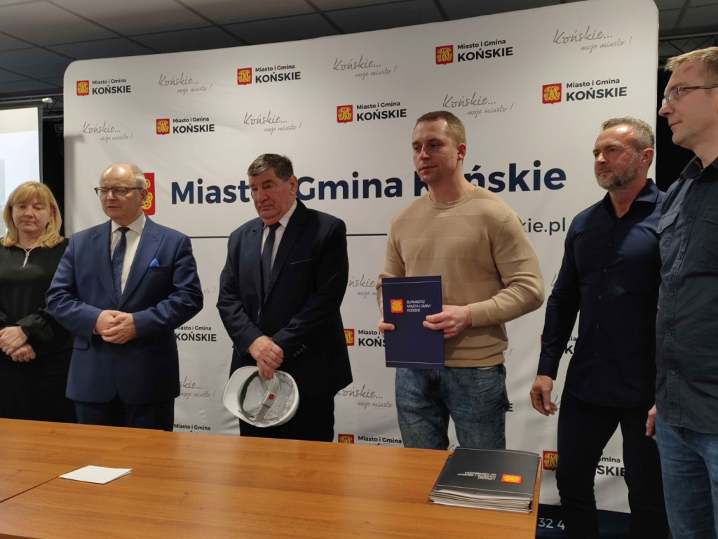 Wielka radość w sołectwach! Gmina Końskie uzbroi je w świetlice [wideo, zdjęcia]