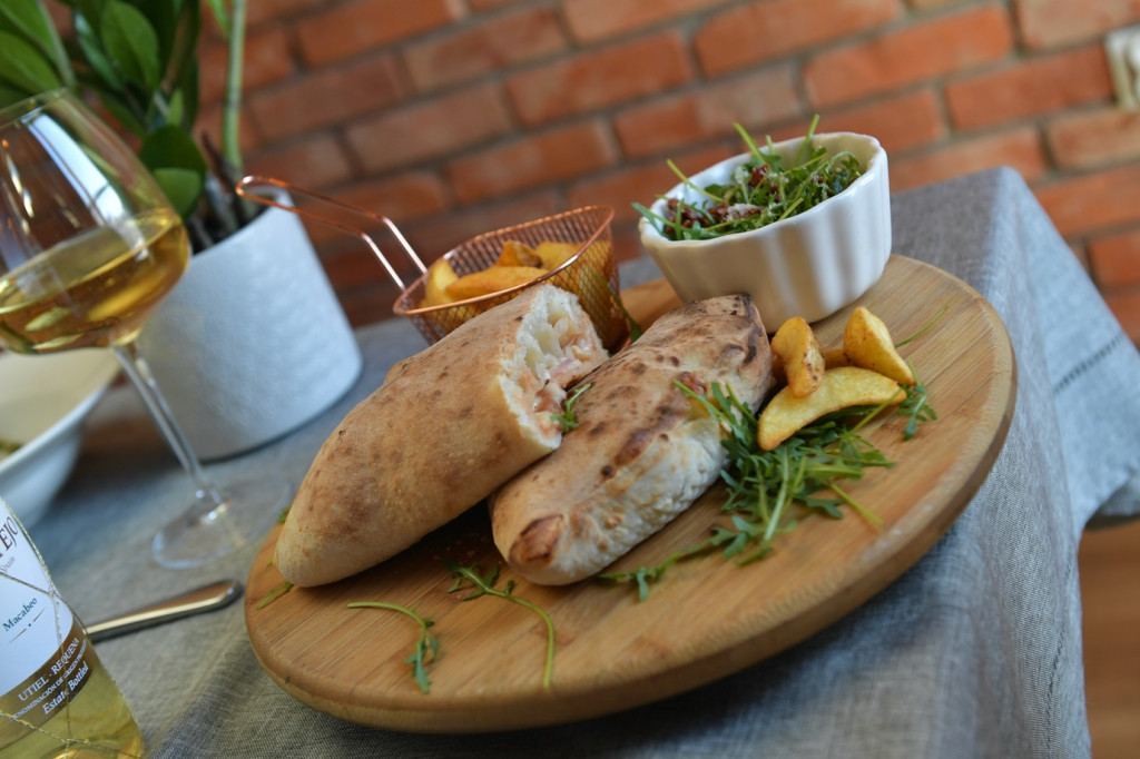 Bistro Krakowska odświeża menu. Zaprasza też na salę bankietową [zdjęcia]