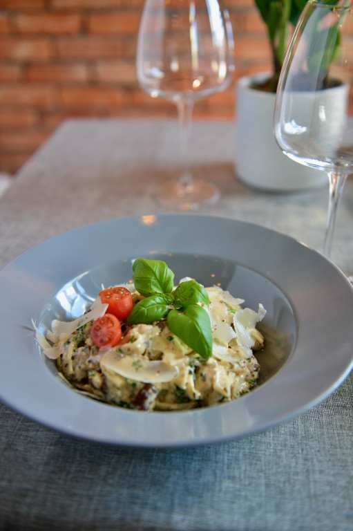 Bistro Krakowska odświeża menu. Zaprasza też na salę bankietową [zdjęcia]