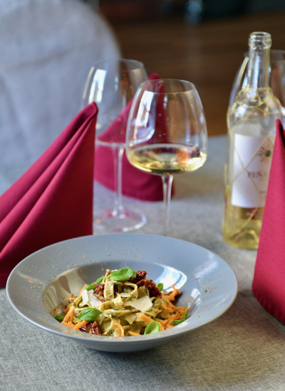 Bistro Krakowska odświeża menu. Zaprasza też na salę bankietową [zdjęcia]
