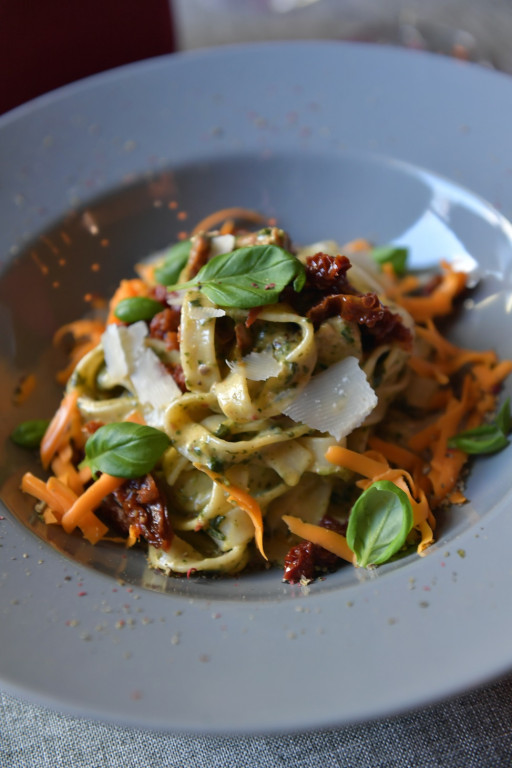 Bistro Krakowska odświeża menu. Zaprasza też na salę bankietową [zdjęcia]