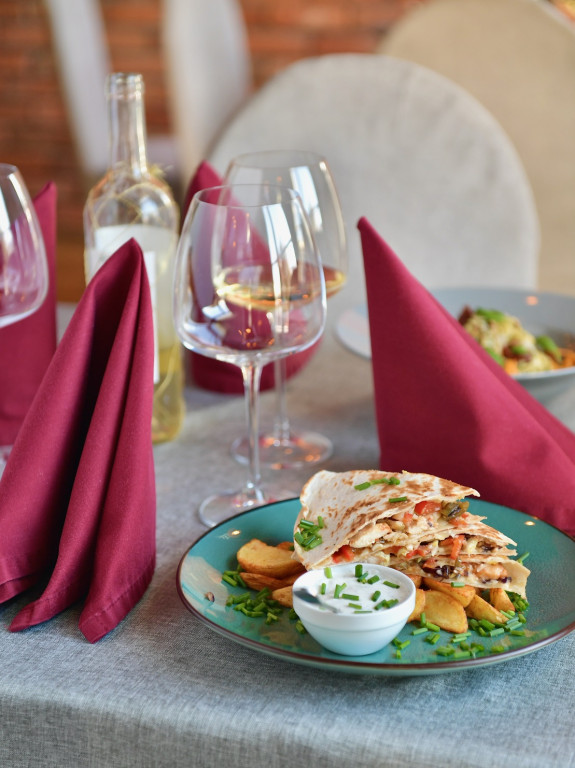 Bistro Krakowska odświeża menu. Zaprasza też na salę bankietową [zdjęcia]