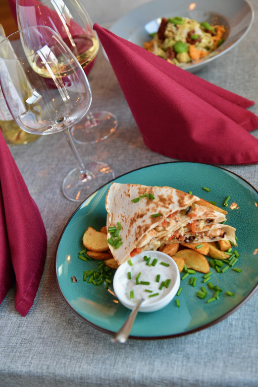 Bistro Krakowska odświeża menu. Zaprasza też na salę bankietową [zdjęcia]