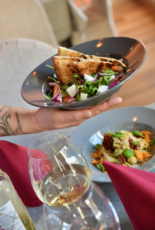 Bistro Krakowska odświeża menu. Zaprasza też na salę bankietową [zdjęcia]