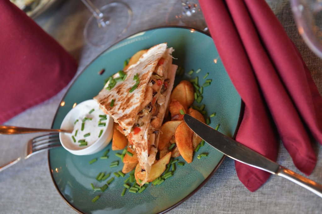 Bistro Krakowska odświeża menu. Zaprasza też na salę bankietową [zdjęcia]