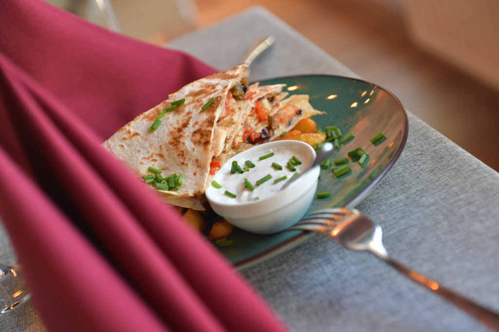 Bistro Krakowska odświeża menu. Zaprasza też na salę bankietową [zdjęcia]